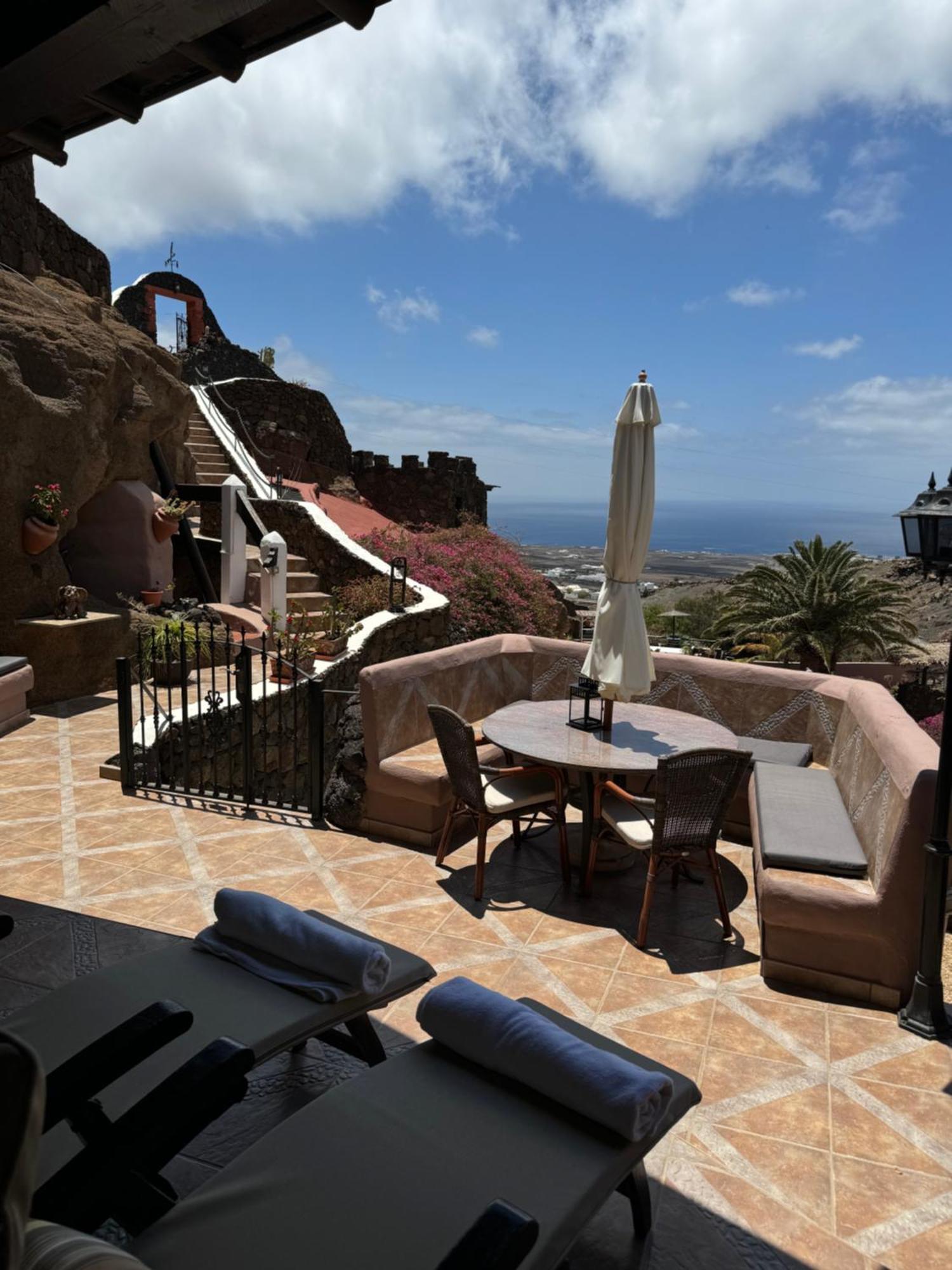 Castillo Lanzarote Villa Sophie - Luxury Villa -Sleep In A Volcanic Cave With Heated Pool Тиас Экстерьер фото